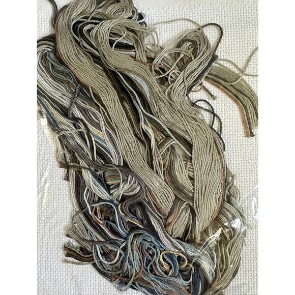 Dimensions Call of the Wolf Counted Cross Stitch Kit winter nature new35084 2002 - Picture 10 of 10